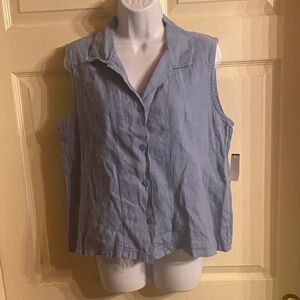 Hot Cotton Sleeveless Light Blue Button-Down Shirt